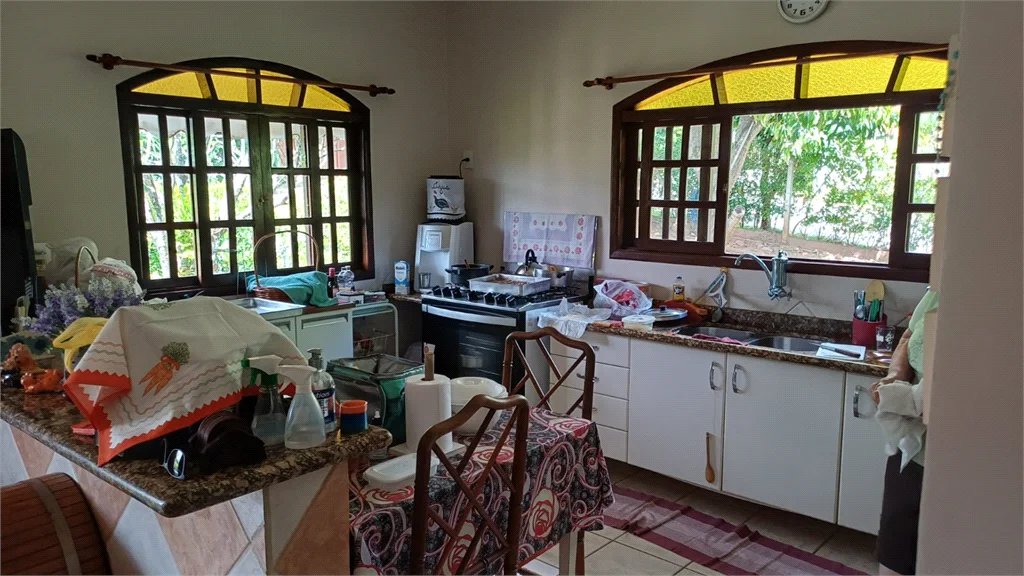 Casa à venda com 4 quartos, sendo 1 suíte,  no condomínio Jardim do Ribeirão I, Itupeva - SP