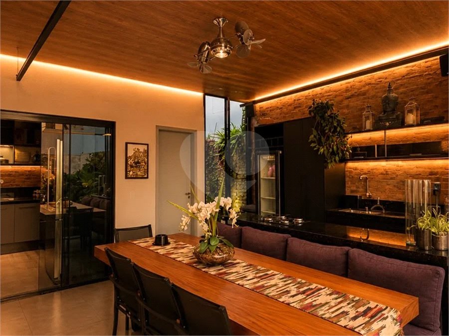 Casa à venda com 3 quartos, sendo 1 suíte, no condomínio Sun Lake, Sorocaba - SP