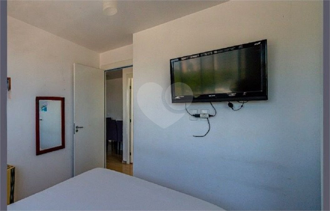 Apartamento à venda com 2 quartos em Parque Industrial Tomas Edson, São Paulo, SP