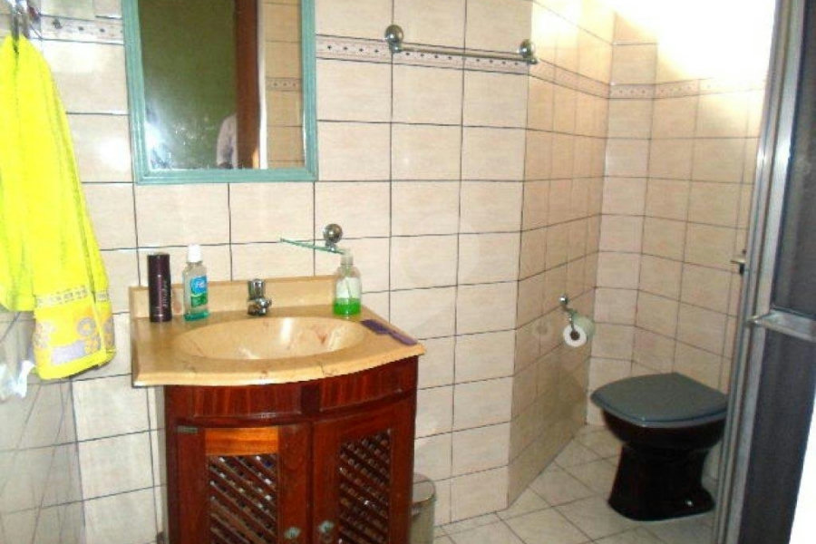 Sobrado à venda com 3 quartos, sendo 1 suíte, em Parque Edu Chaves, São Paulo, SP