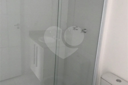 Apartamento à venda com 2 quartos, sendo 1 suíte,  em Melville Empresarial I e II, Barueri, SP
