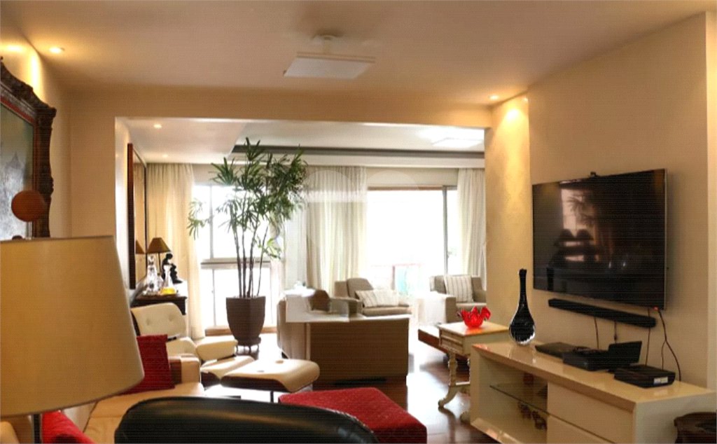 Apartamento à venda com 3 suítes em Perdizes, São Paulo, SP
