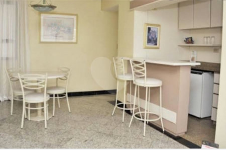 Flat à venda com 1 suíte em Santana, São Paulo, SP