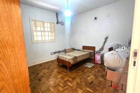 Casa à venda com 2 quartos em Vila Califórnia, São Paulo, SP