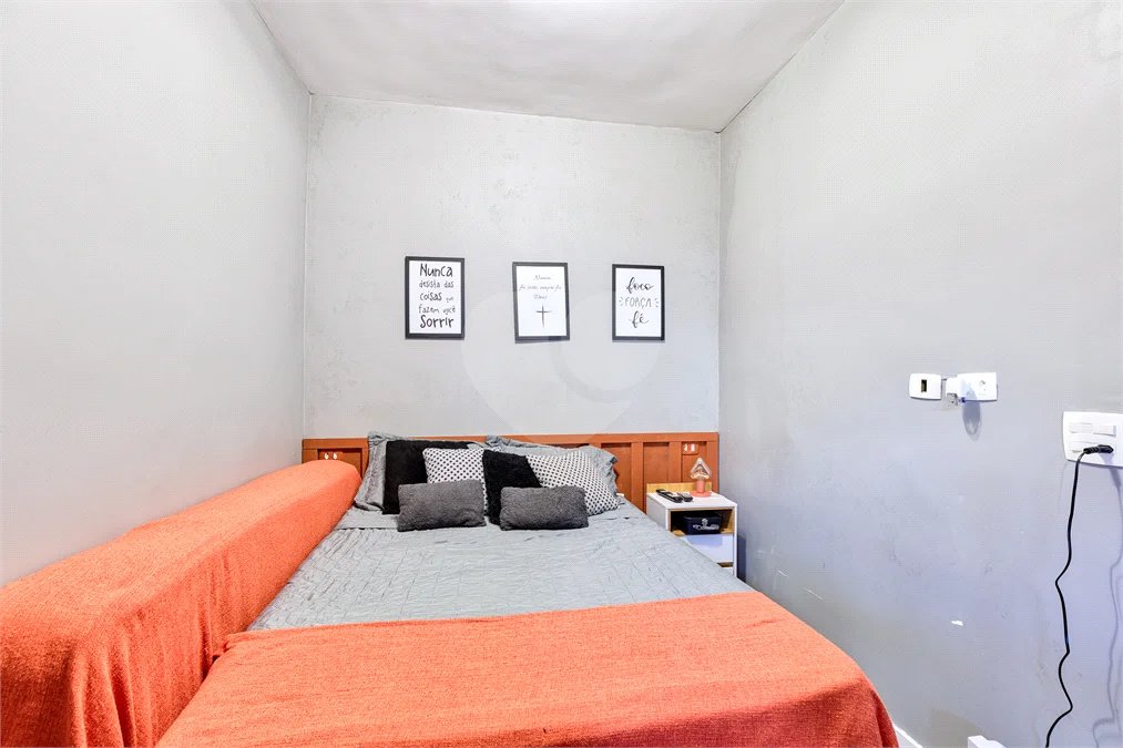 Casa à venda com 4 suítes em Granja Julieta, São Paulo, SP