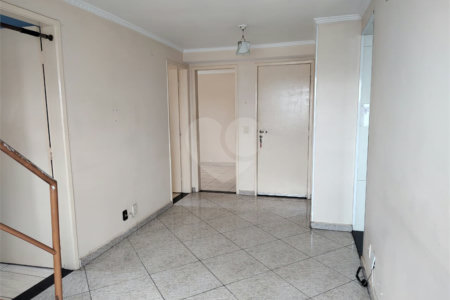 Apartamento à venda com 4 quartos, sendo 1 suíte,  em Vila Ré, São Paulo, SP