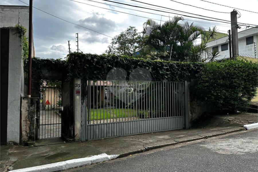 Casa à venda com 3 quartos, sendo 1 suíte, em Planalto Paulista, São Paulo, SP