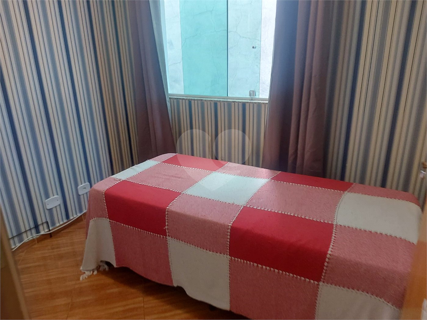 Sobrado à venda com 3 quartos, sendo 1 suíte, em Tremembé, São Paulo, SP