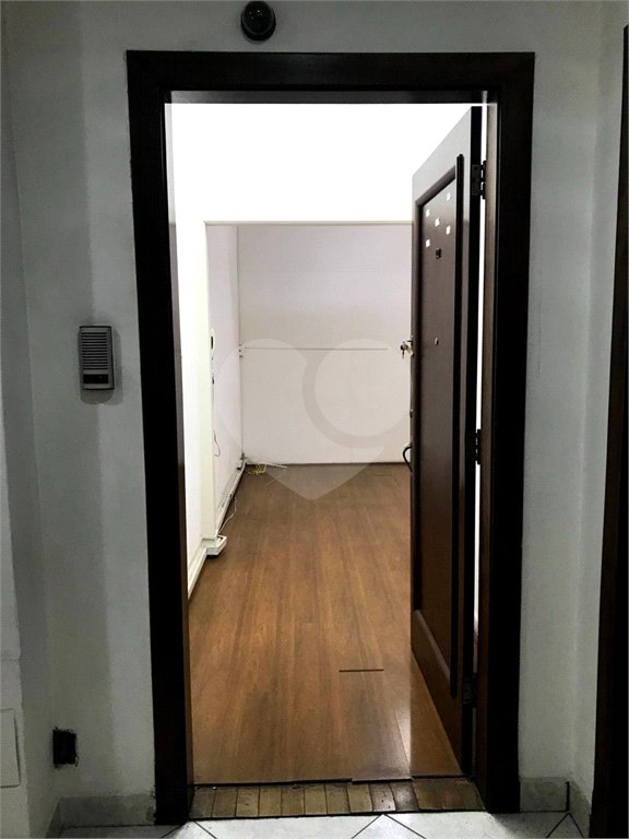 Apartamento à venda com 2 quartos em Bela Vista, São Paulo, SP