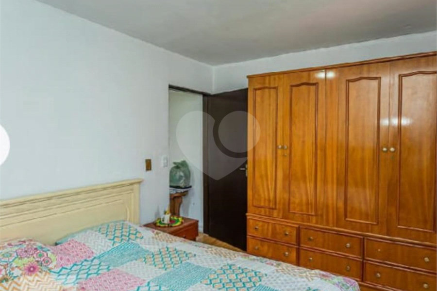 Sobrado à venda com 4 quartos no Brasilândia, São Paulo, SP