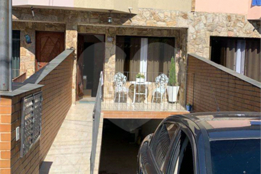 Casa à venda com 2 quartos no condomínio Colina de Goiás, São Paulo - SP