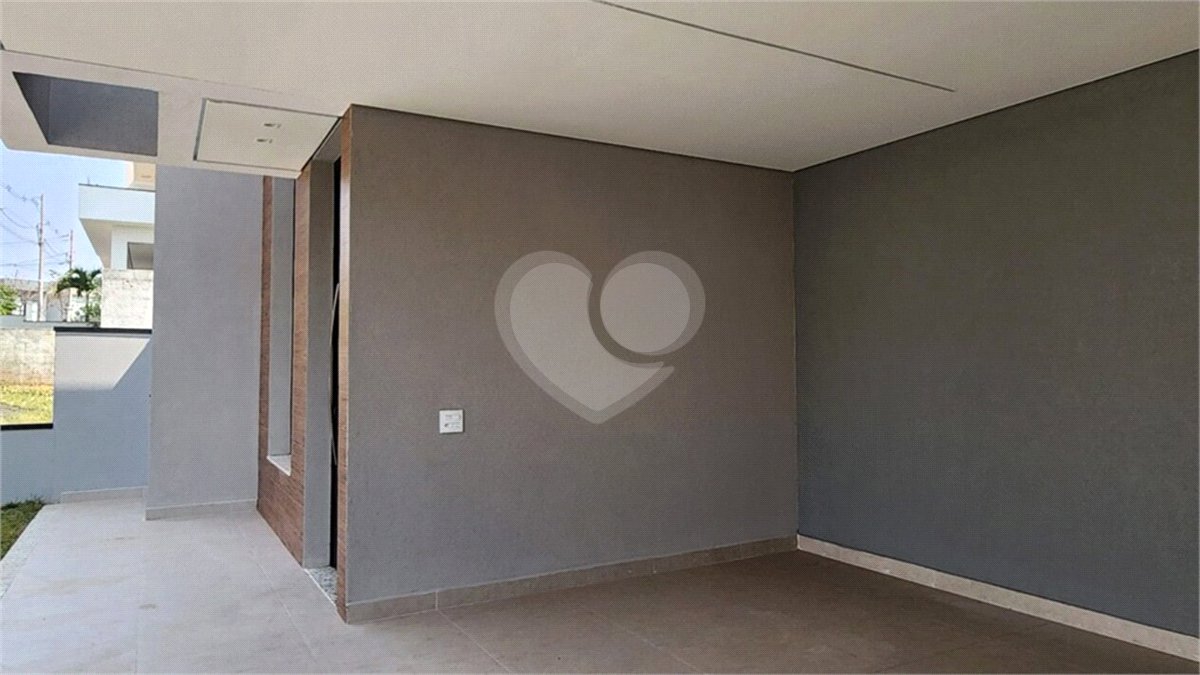 Casa à venda com 3 suítes no condomínio Vita Verdi, Valinhos - SP