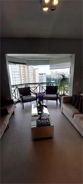 Apartamento à venda com 3 suítes em Vila Andrade, São Paulo, SP
