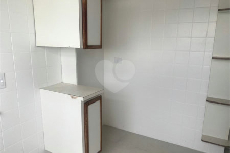 Apartamento à venda com 3 quartos em Vila Leonor, Guarulhos, SP