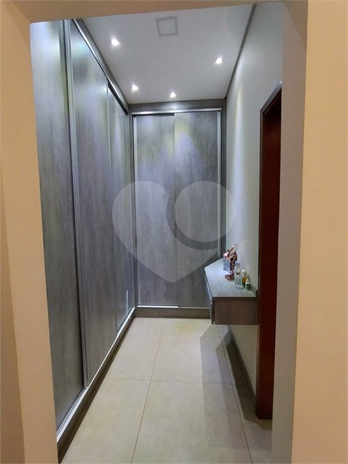 Casa à venda com 3 quartos, sendo 1 suíte, em Jardim Santa Cecília, Ribeirão Preto, SP