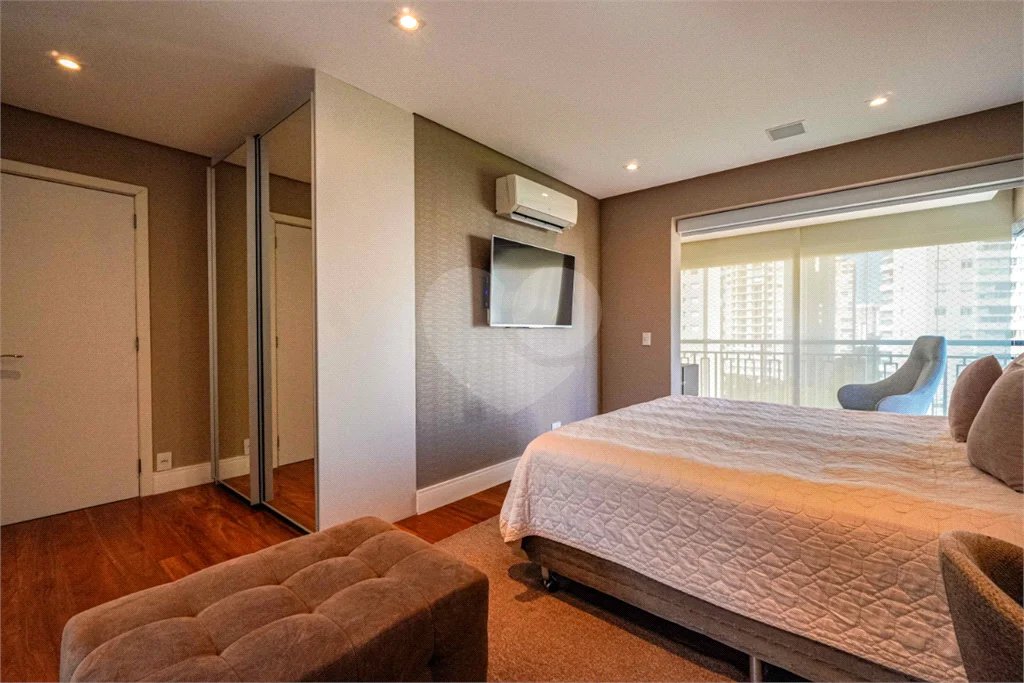 Apartamento para venda em Vila Mariana com 4 quartos, sendo 4 suítes , 250m²
