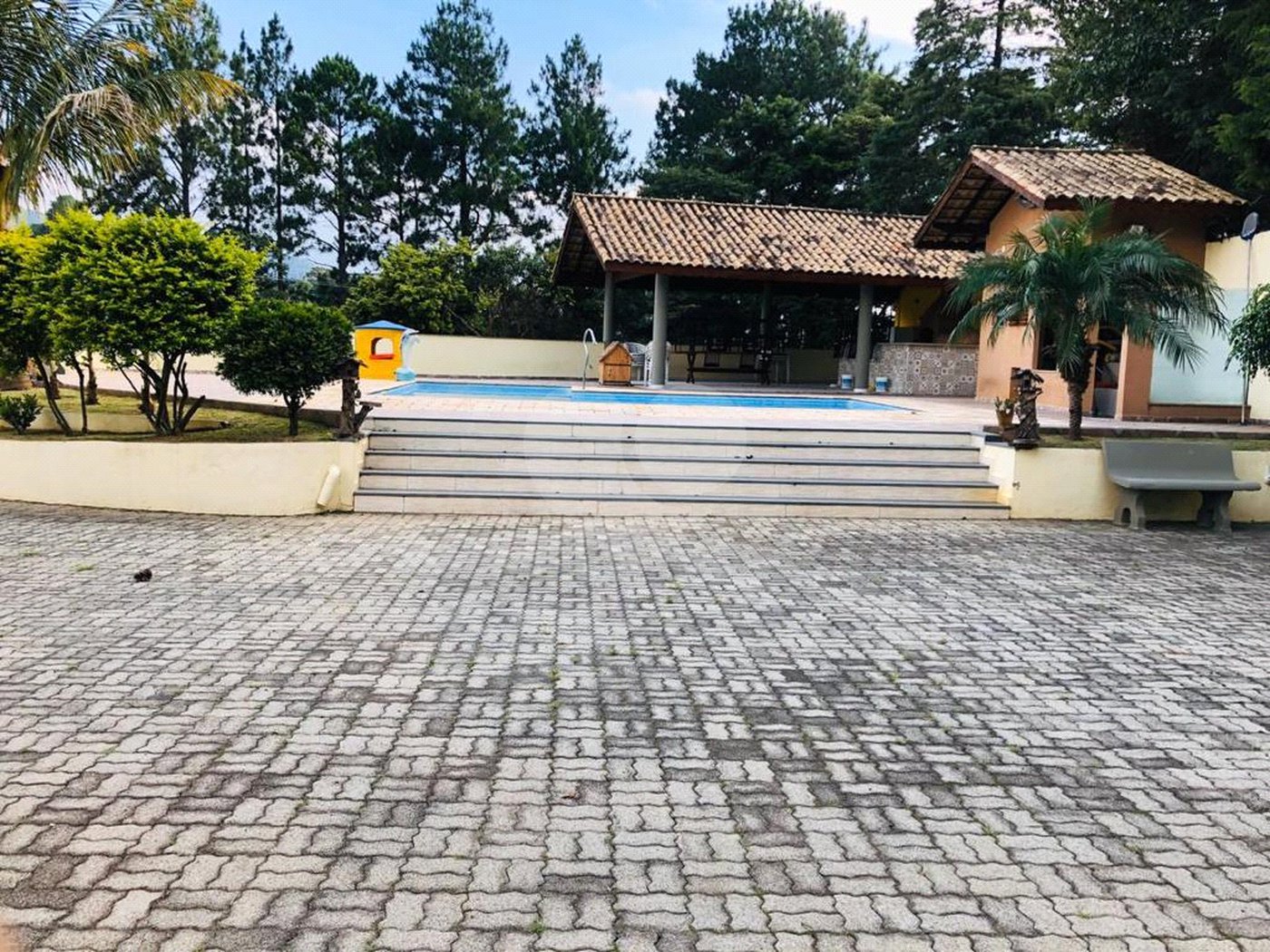 Casa Térrea à venda com 3 quartos, sendo 1 suíte, em Serra da Cantareira, Mairiporã, SP