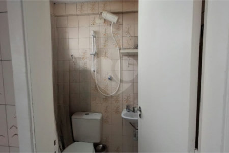 Apartamento à venda com 3 quartos, sendo 1 suíte,  em Indianópolis, São Paulo, SP