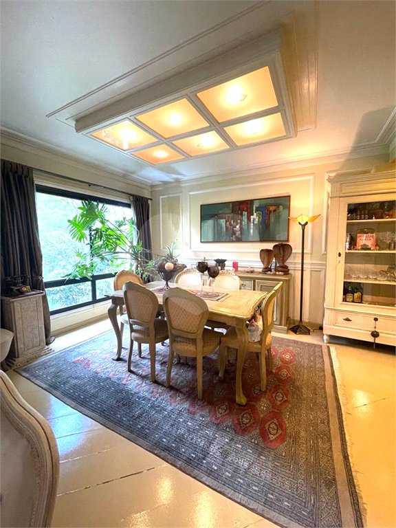 Apartamento à venda ou para alugar com 4 quartos, sendo 3 suítes, em Jardim Vitória Régia, São Paulo, SP