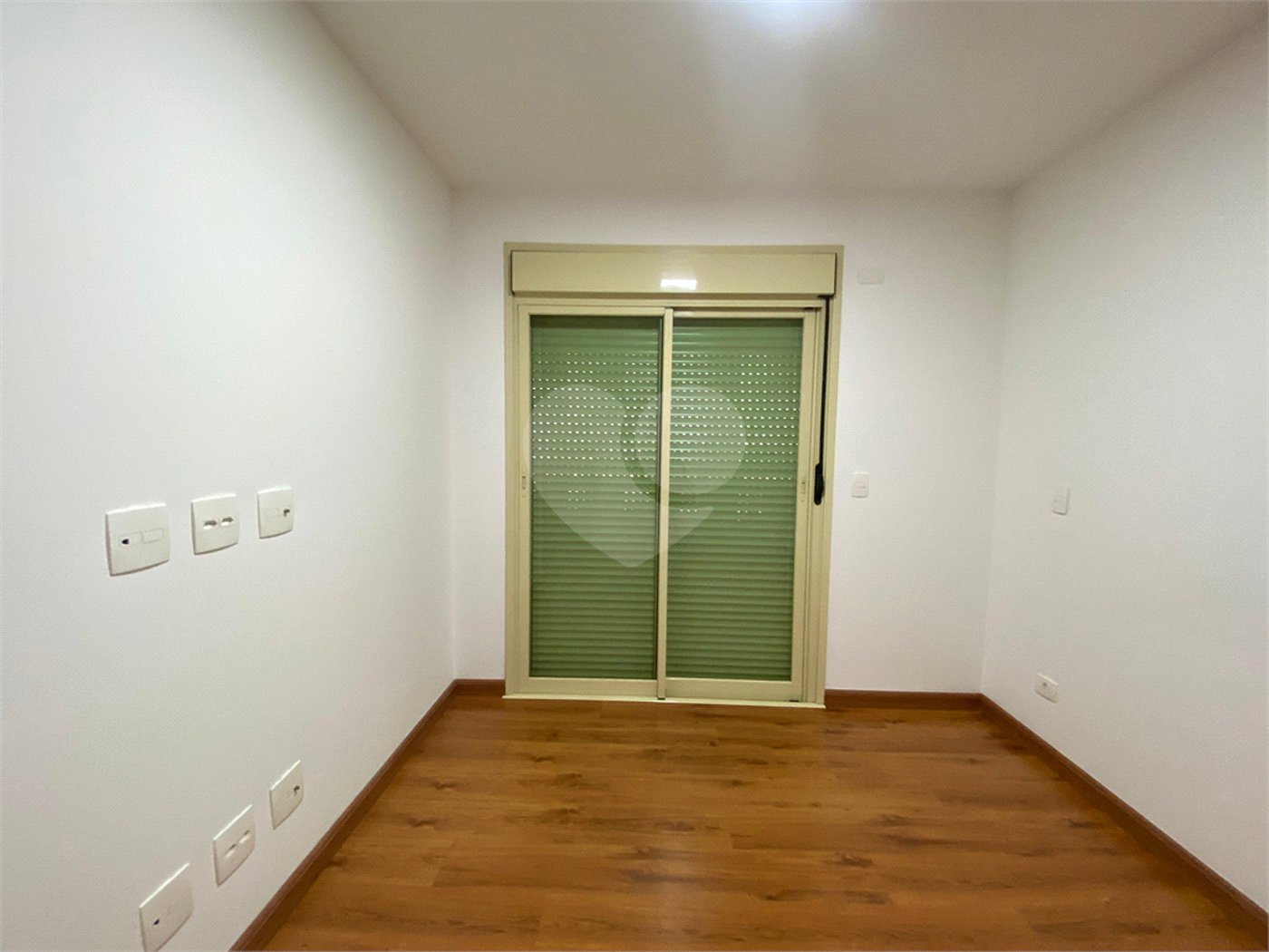 Apartamento para alugar com 2 quartos, sendo 1 suíte, em Santana, São Paulo, SP