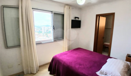 Apartamento à venda com 3 quartos, sendo 1 suíte,  em Vila Polopoli, São Paulo, SP