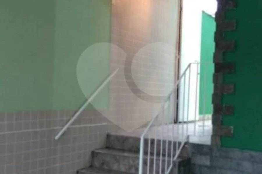 Sobrado à venda com 3 quartos, sendo 1 suíte, em Tremembé, São Paulo, SP