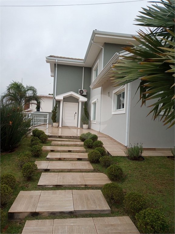 Casa à venda com 4 suítes no condomínio Villaggio Capriccio, Louveira - SP