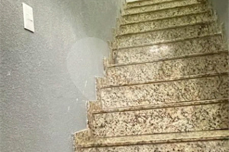 Casa à venda com 3 quartos, sendo 2 suítes,  em Jardim Imperial, Atibaia, SP