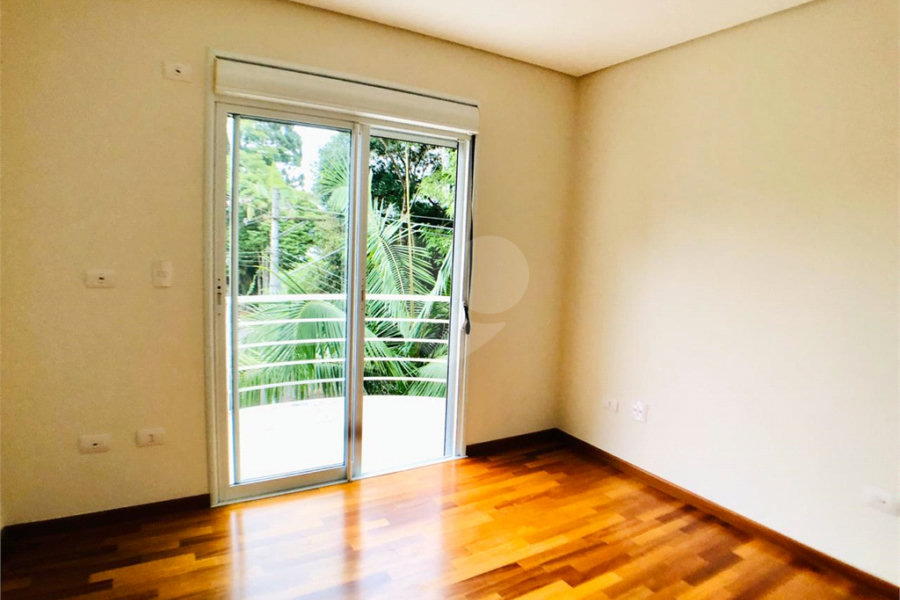 Casa à venda com 3 suítes em Tremembé, São Paulo, SP