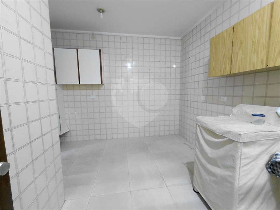 Sobrado à venda com 3 quartos em Vila Romana, São Paulo, SP