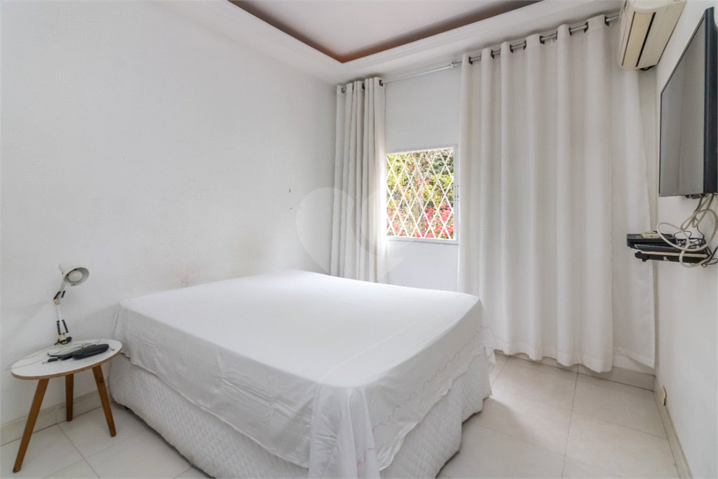 Casa à venda com 3 quartos, sendo 1 suíte, em Chácara Santo Antônio (zona Sul), São Paulo, SP