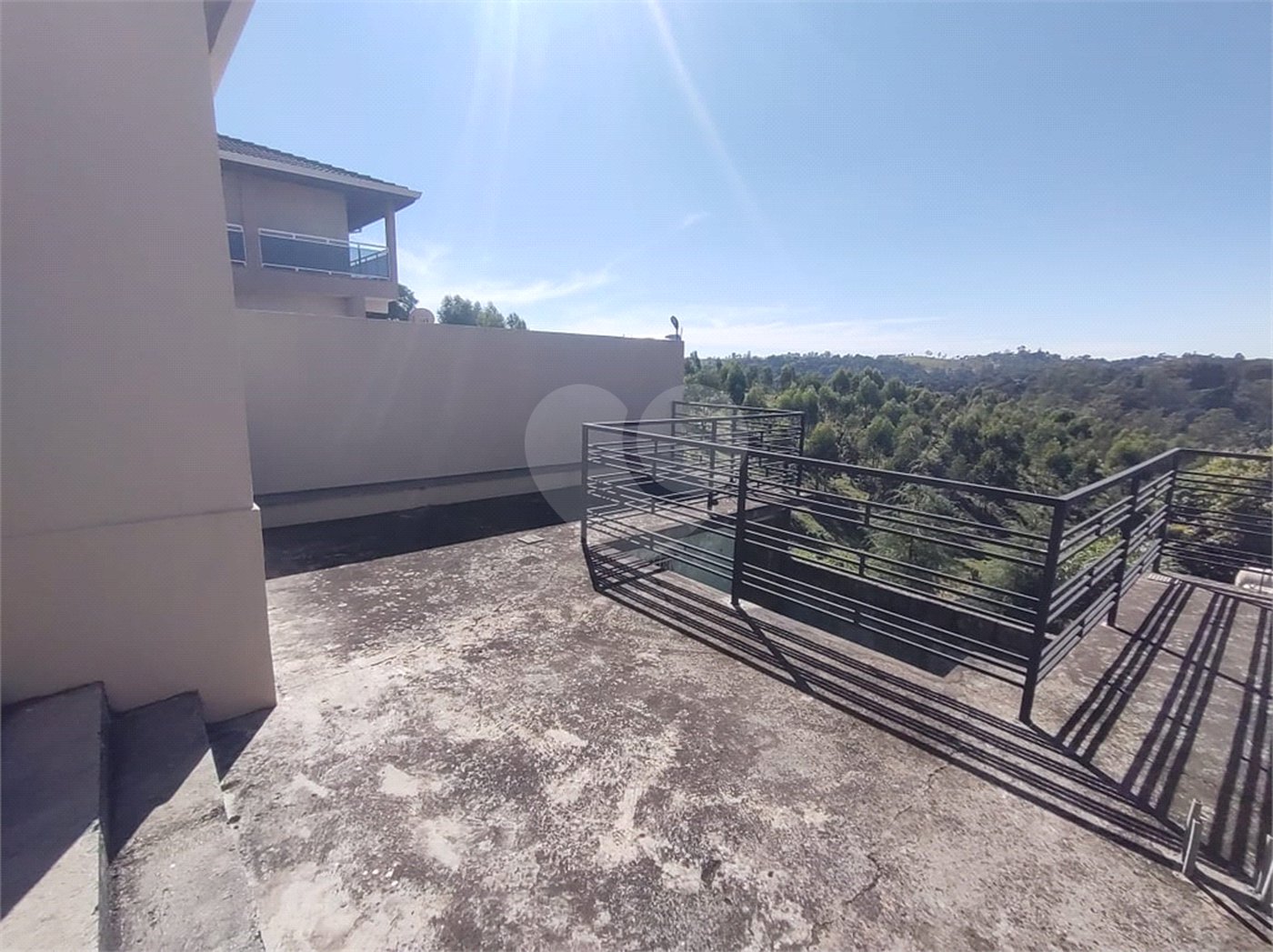 Casa à venda com 3 quartos, sendo 1 suíte, em Jardim das Palmeiras, Várzea Paulista, SP