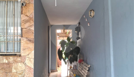 Casa à venda com 3 quartos, sendo 1 suíte,  em Jardim Campo Limpo, São Paulo, SP