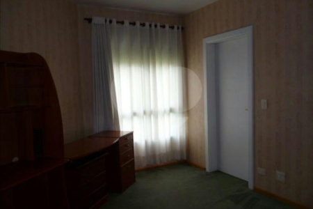 Apartamento à venda com 4 suítes em Jardim Ampliação, São Paulo, SP