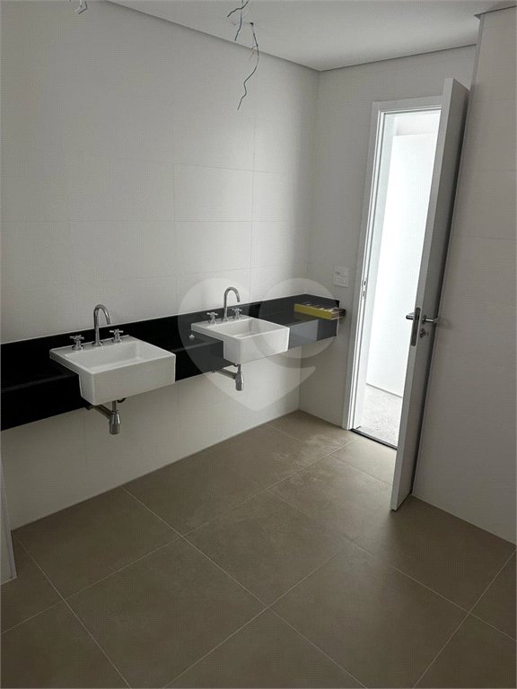 Apartamento à venda com 4 suítes em Água Branca, São Paulo, SP