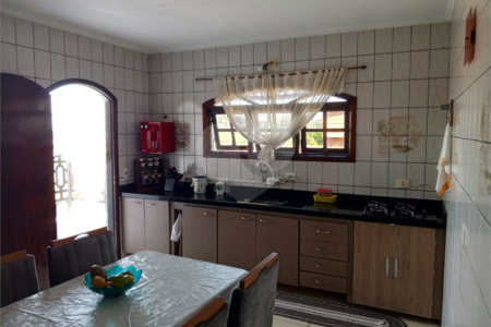 Casa 3 Quartos 250m Arujá - SP