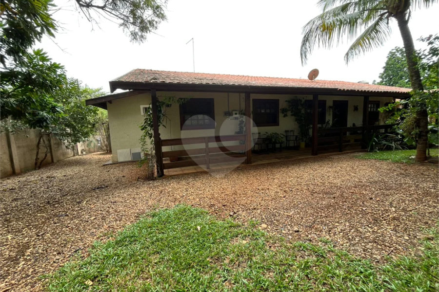 Chácara Espaçosa no Santa Rita com Área Gourmet, Sauna e Árvores Frutíferas