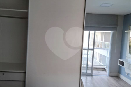 Studio Mobiliado a venda na Rua Brigadeiro Tobias