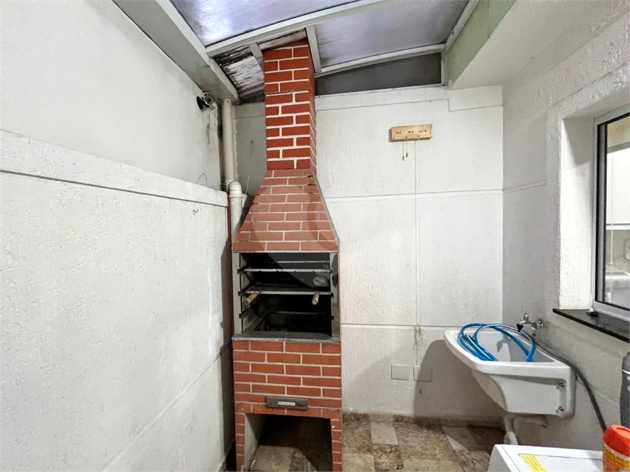 SOBRADO PARA VENDA EM CONDOMINIO FECHADO NA CASA VERDE.