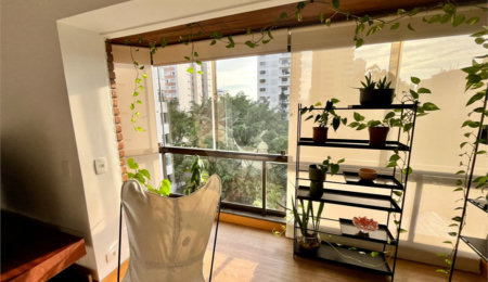 Apartamento à venda com 2 quartos, sendo 1 suíte,  em Campo Belo, São Paulo, SP