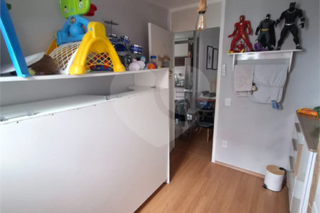 Apartamento à venda com 2 quartos em Santa Cruz, Rio de Janeiro, RJ