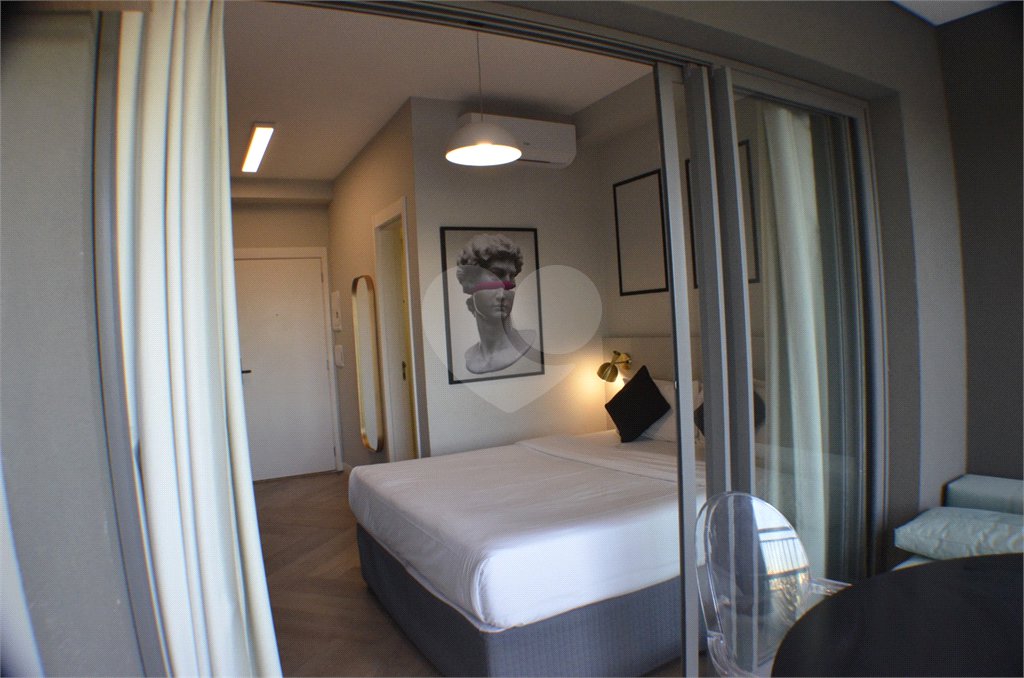 Apartamento à venda com 1 quarto em Indianópolis, São Paulo, SP