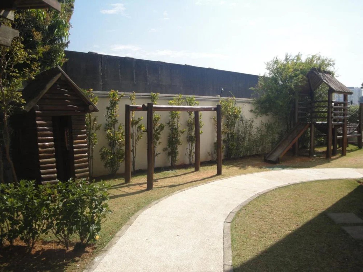 Apartamento à venda com 2 quartos em Vila Anastácio, São Paulo, SP
