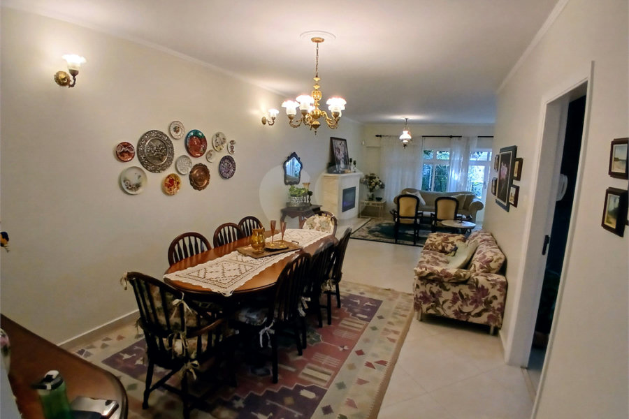 Casa à venda com 3 quartos, sendo 1 suíte, em Palmas do Tremembé, São Paulo, SP