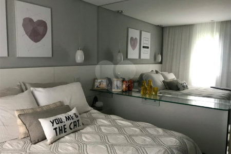 Apartamento à venda com 3 quartos, sendo 1 suíte,  em Lar São Paulo, São Paulo, SP
