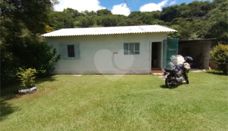Sítio à venda com 2 quartos em Vila Sottemo, Itapetininga, SP
