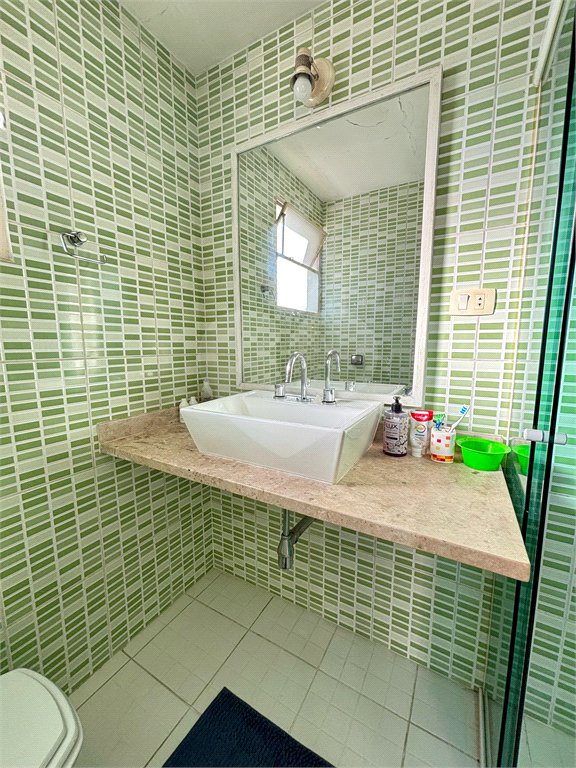 Apartamento à venda com 3 quartos, sendo 1 suíte,  em Indianópolis, São Paulo, SP