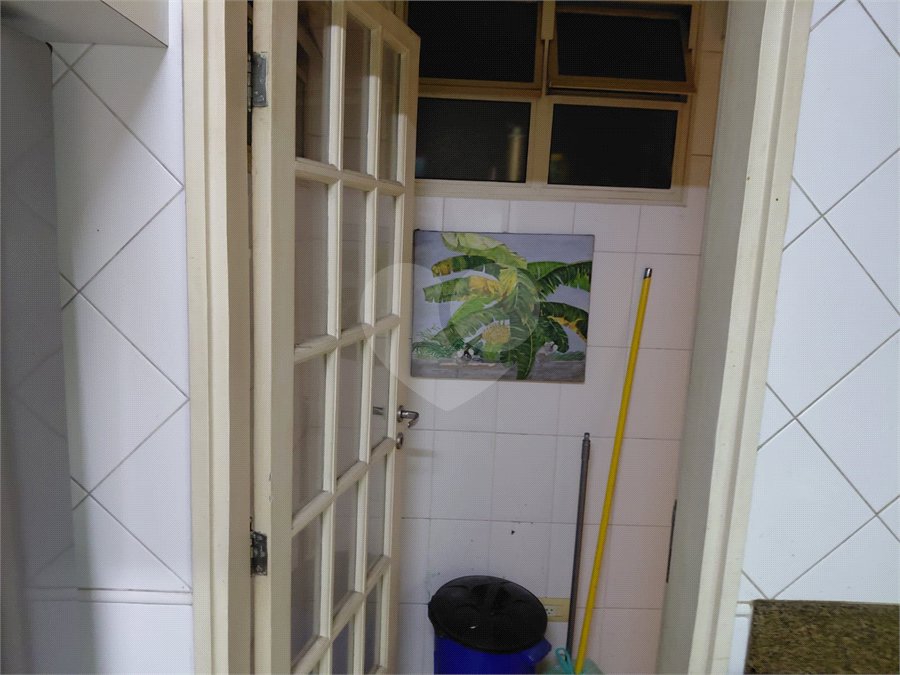 Apartamento para alugar com 3 quartos, sendo 1 suíte, em Cerqueira César, São Paulo, SP