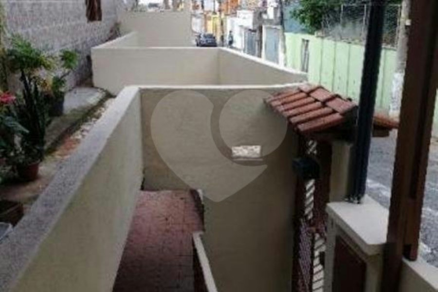 Casa à venda com 6 quartos, sendo 1 suíte, em Freguesia do Ó, São Paulo, SP