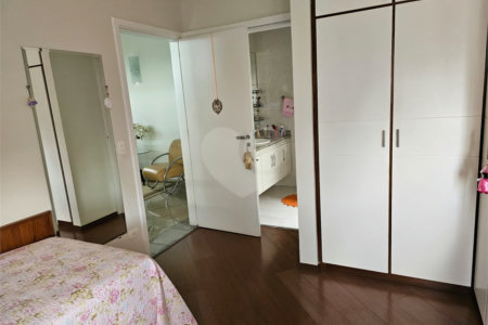 Sobrado à venda com 5 quartos, sendo 4 suítes,  em Tucuruvi, São Paulo, SP